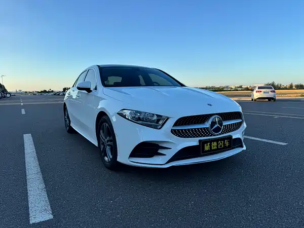 Mercedes-Benz A-Class 2022, фото 3