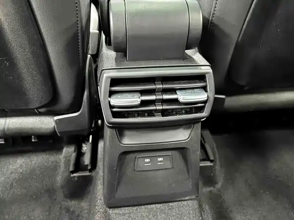 Audi A3 2023, фото 15