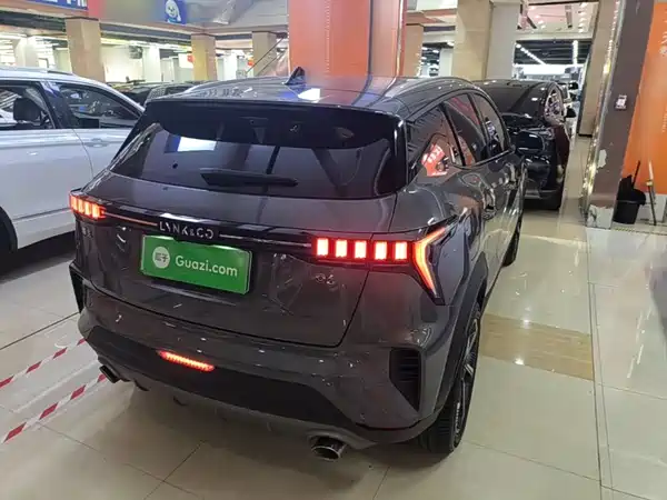 Lynk & Co 06 EM-P 2022, фото 6