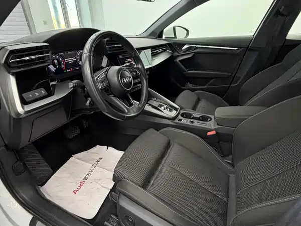 Audi A3 2022, фото 27