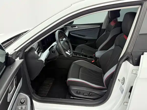 Volkswagen Lamando 2023, фото 20