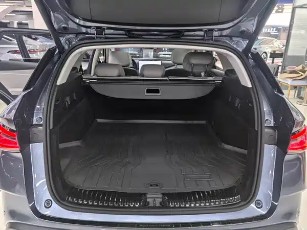 BYD Seal 06 DM-i Touring 2025, фото 10