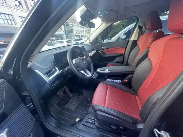 BMW X1 2023, фото 5