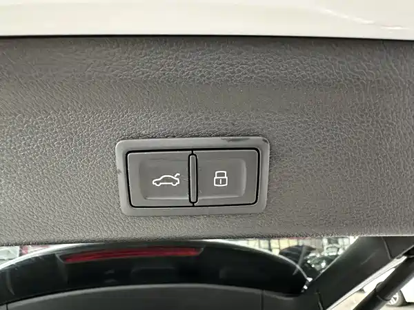 Audi Q3 2022, фото 7