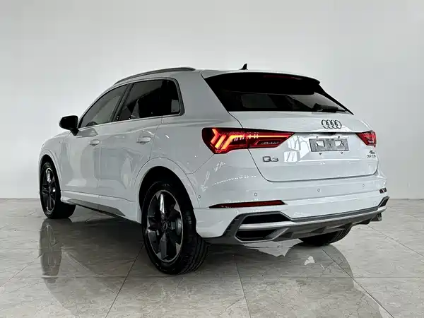 Audi Q3 2022, фото 15