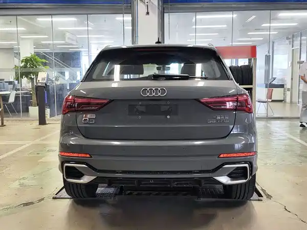 Audi Q3 2024, фото 5