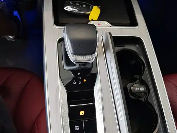 Hongqi HS5 2023, фото 20