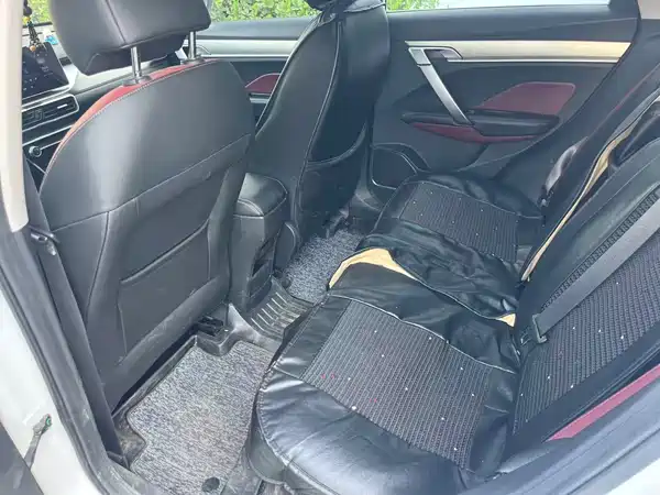 Geely Coolray 2021, фото 25