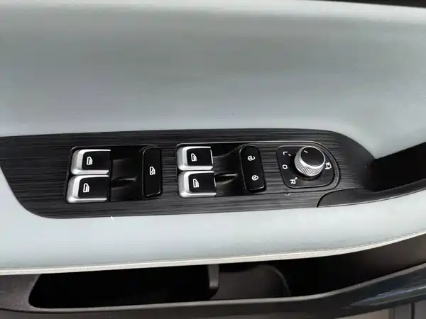 Geely Emgrand S 2022, фото 9