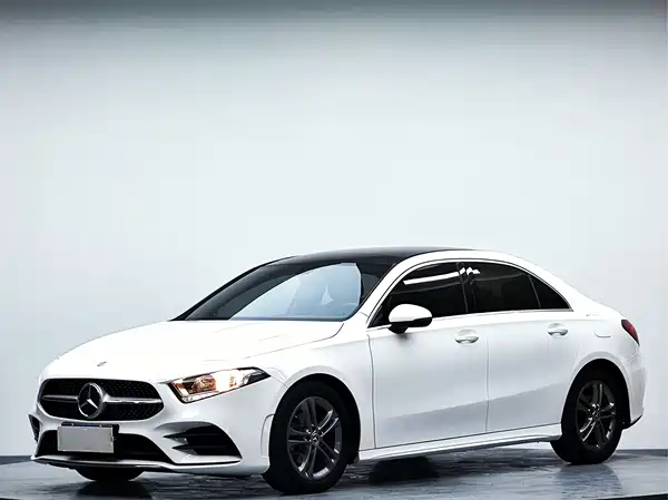 Mercedes-Benz A-Class 2022, фото 2