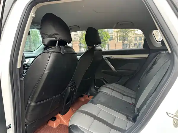 Geely Coolray 2024, фото 5