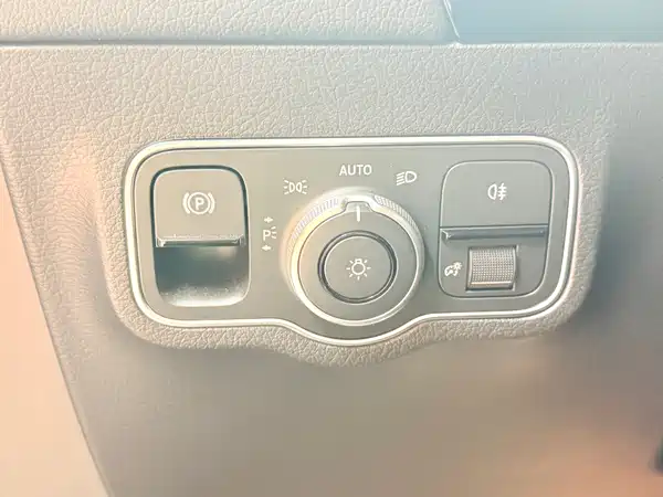 Mercedes-Benz EQA 2024, фото 33