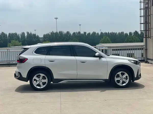 BMW X1 2023, фото 7
