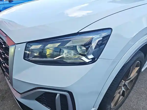 Audi Q2L 2022, фото 23