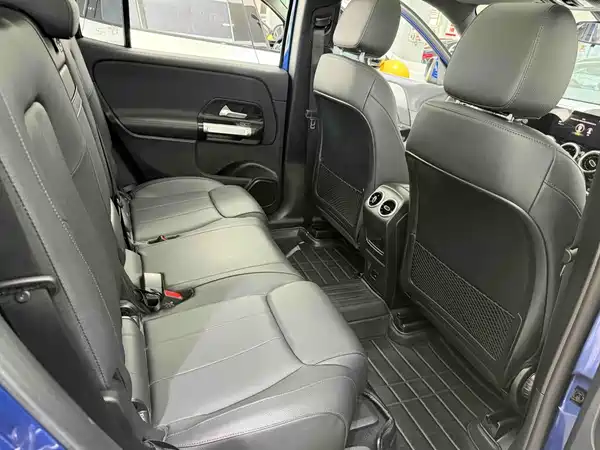 Mercedes-Benz GLB 2022, фото 11