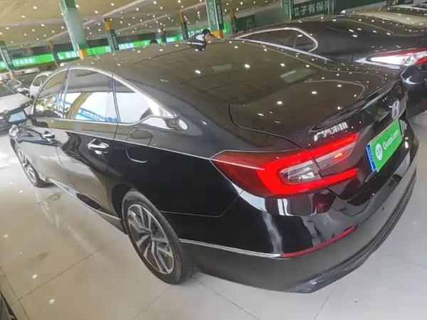Honda Accord 2022, фото 4