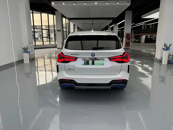 BMW iX3 2022, фото 14