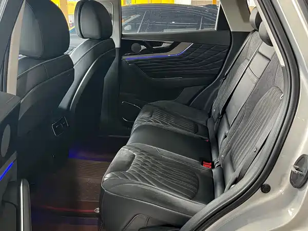 Hongqi HS5 2022, фото 10