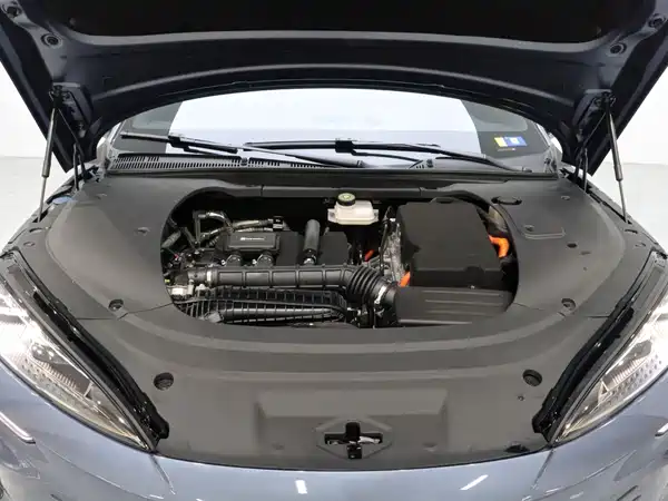 BYD Seal 07 DM-i 2025, фото 20