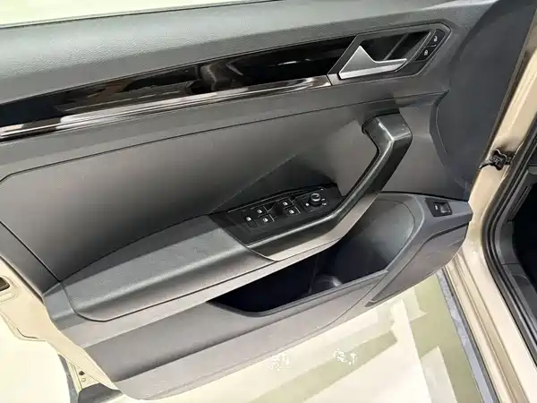 Volkswagen T-ROC 2022, фото 13