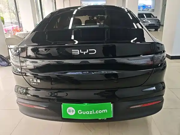 BYD Seal 05 DM-i 2025, фото 6