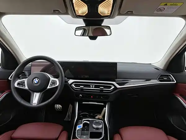 BMW i3 2024, фото 5