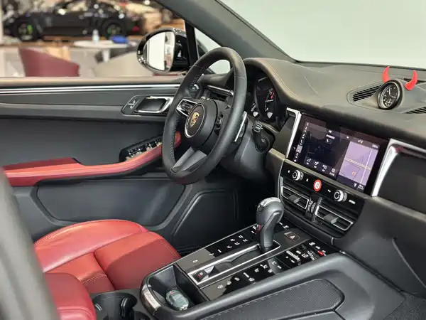 Porsche Macan 2023, фото 18