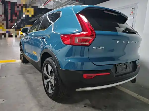Volvo XC40 2024, фото 4