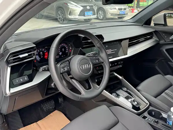 Audi A3 2022, фото 17