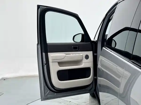 Li Auto MEGA 2024, фото 10