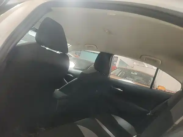 Toyota Corolla 2022, фото 17