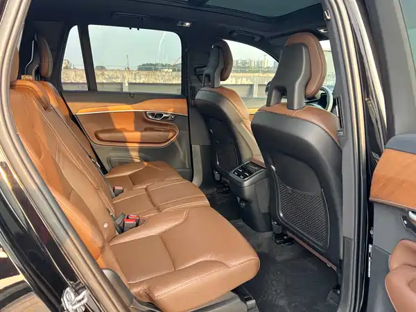 Volvo XC90 2022, фото 12