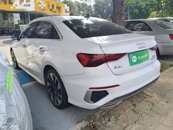 Audi A3 2024, фото 4