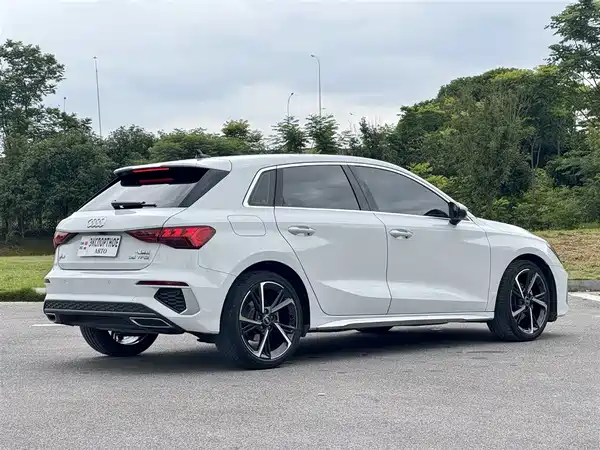 Audi A3 2022, фото 6