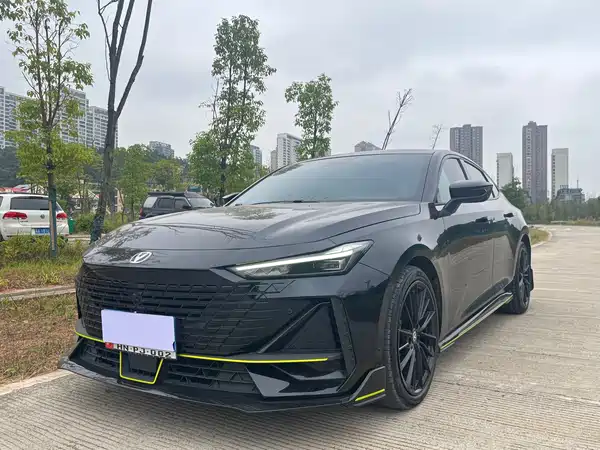 Changan UNI-V 2022