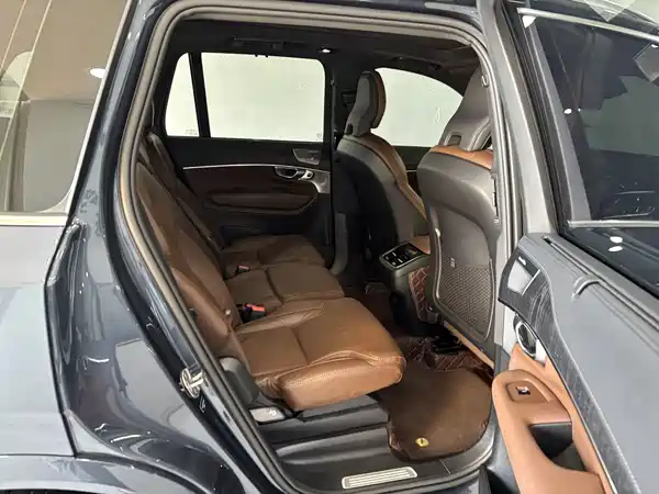 Volvo XC90 2024, фото 24