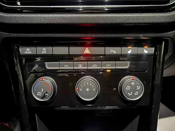 Volkswagen T-ROC 2022, фото 20