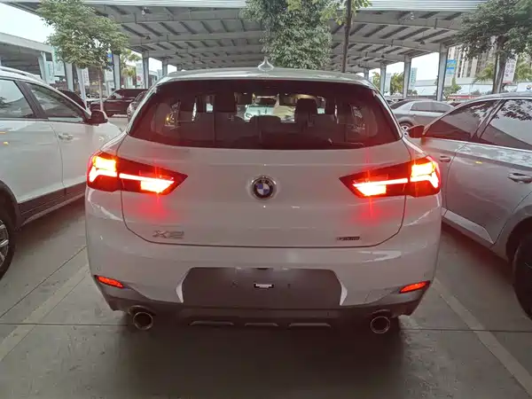 BMW X2 2023, фото 3