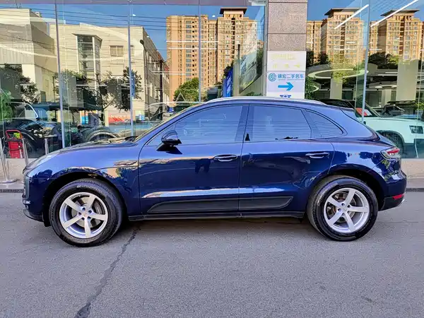 Porsche Macan 2021, фото 3