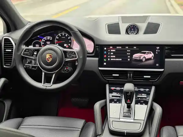 Porsche Cayenne 2023, фото 7