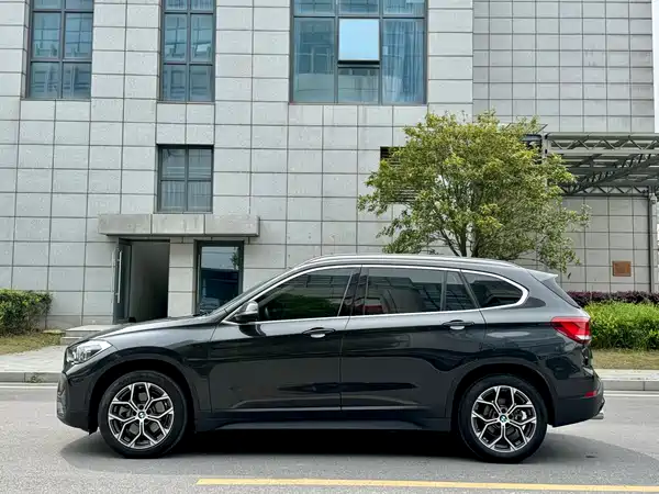BMW X1 2022, фото 10