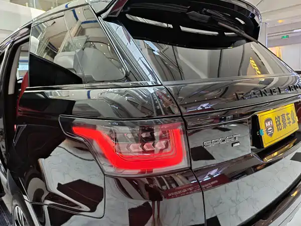 Land Rover Range Rover Sport 2022, фото 22