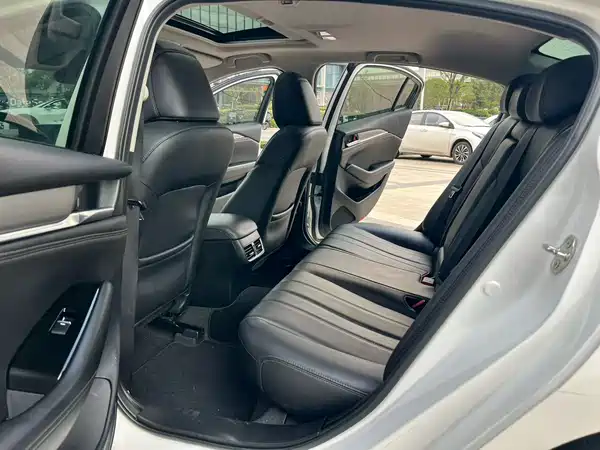 Mazda 6 2021, фото 6