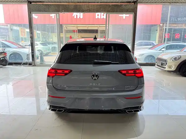 Volkswagen Golf 2023, фото 5