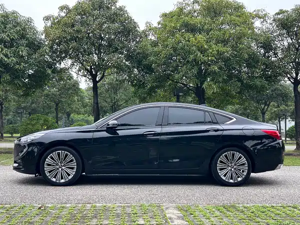 Hongqi H5 2022, фото 15