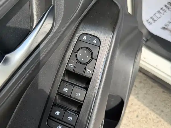 Nissan Qashqai 2023, фото 16