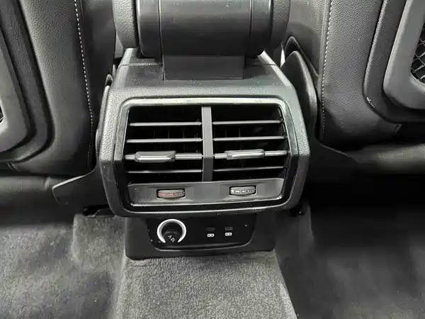 Audi Q3 2023, фото 15