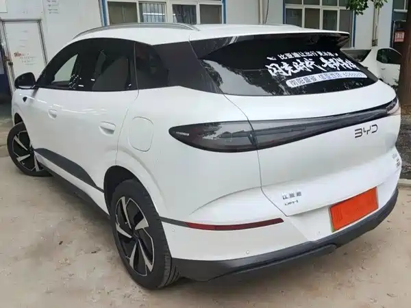 BYD Sealion 06 DM-i 2025, фото 4