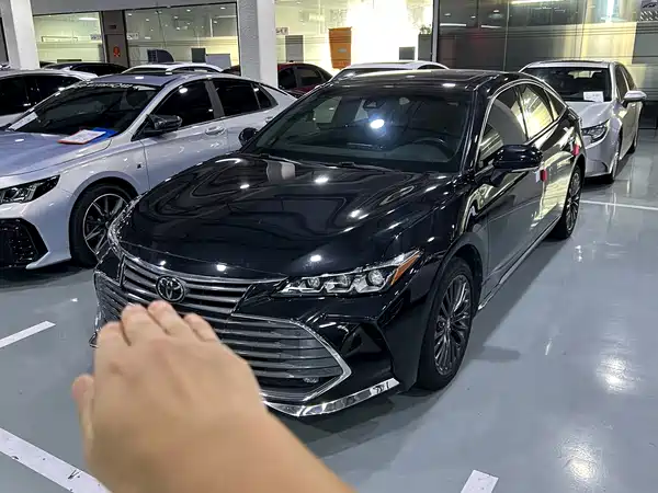Toyota Avalon 2022