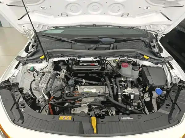 Mercedes-Benz EQA 2023, фото 19